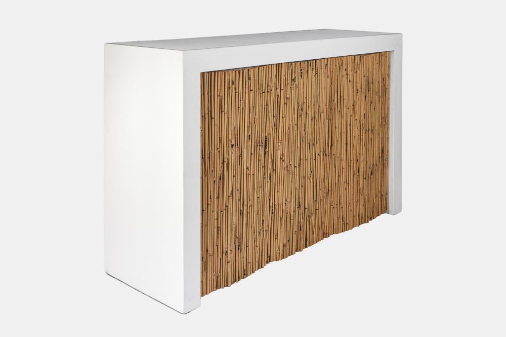 White wooden bar (with custom façade) - Image 0