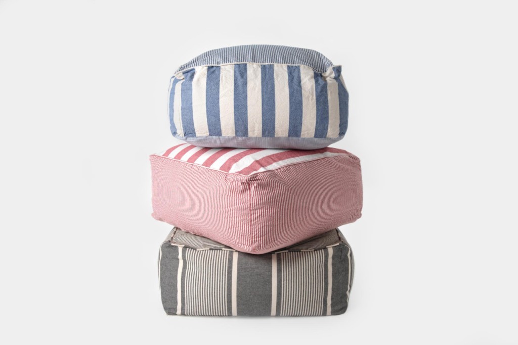 Pink striped pouf - Image 1