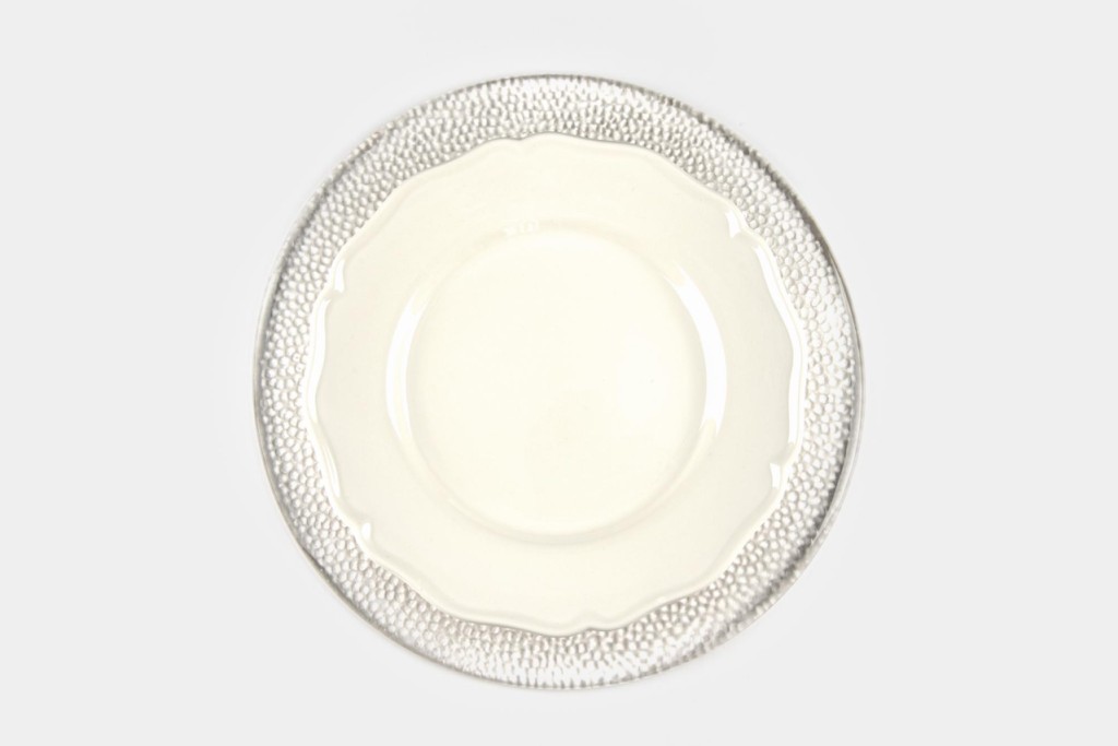 Flat bubble glass charger - Image 1