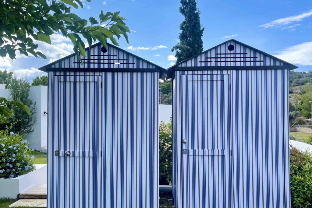 Cabin toilets - Image 4