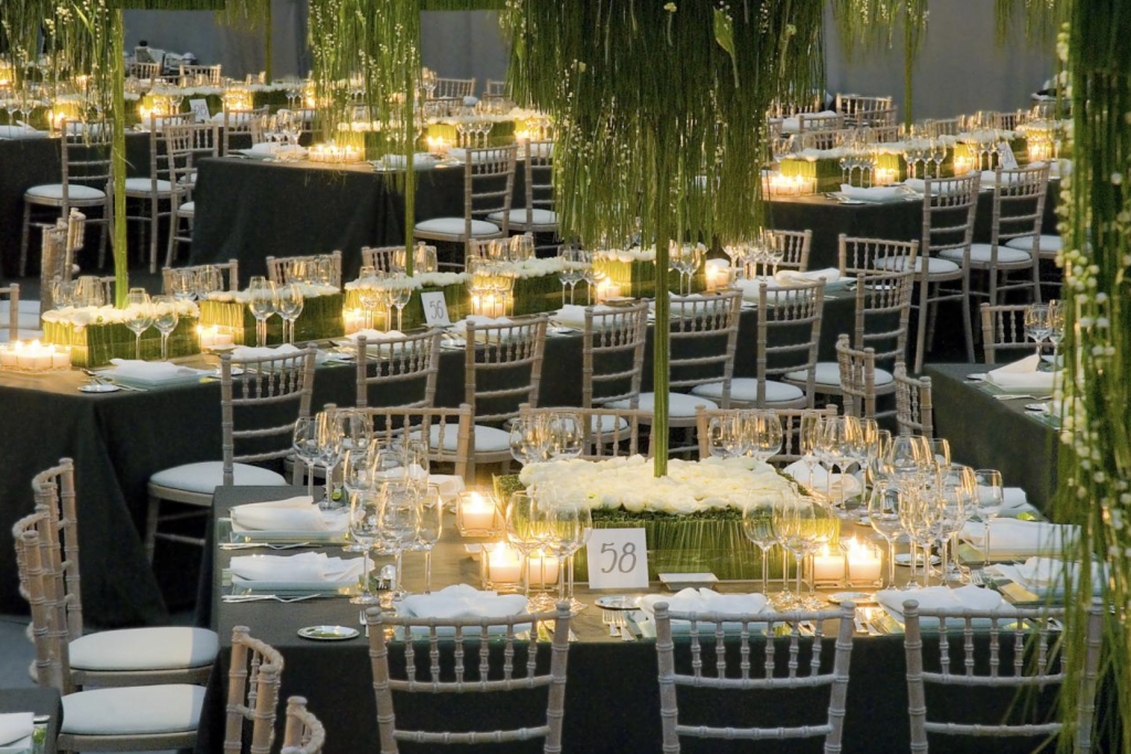 Small square glass container - Image 1