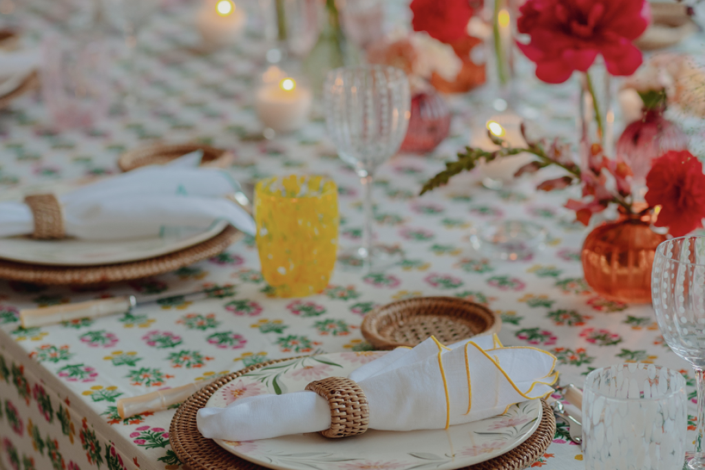 White linen napkin with yellow stitching - Image 2
