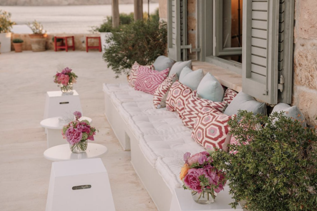 Pink Ikat pillows - Image 1