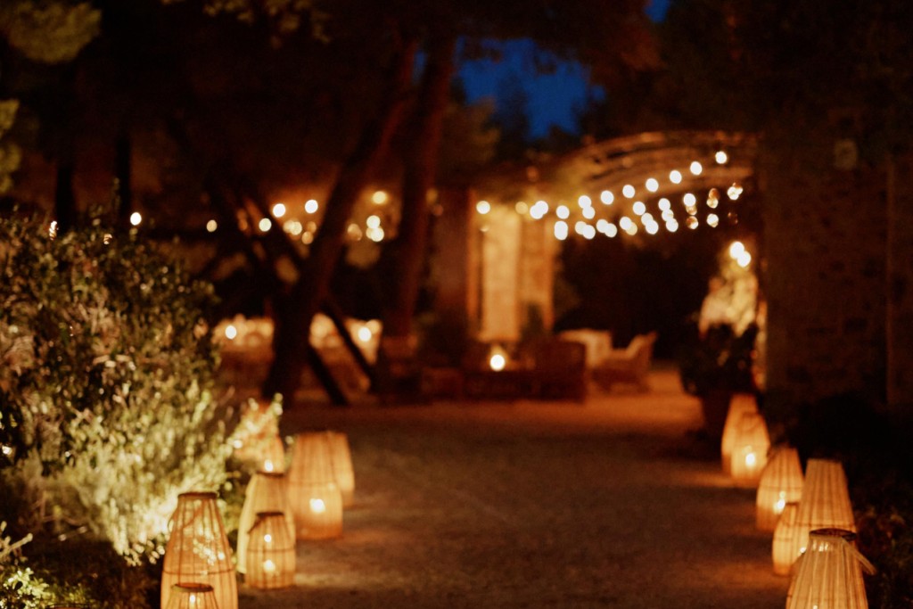 Rattan lanterns - Image 6